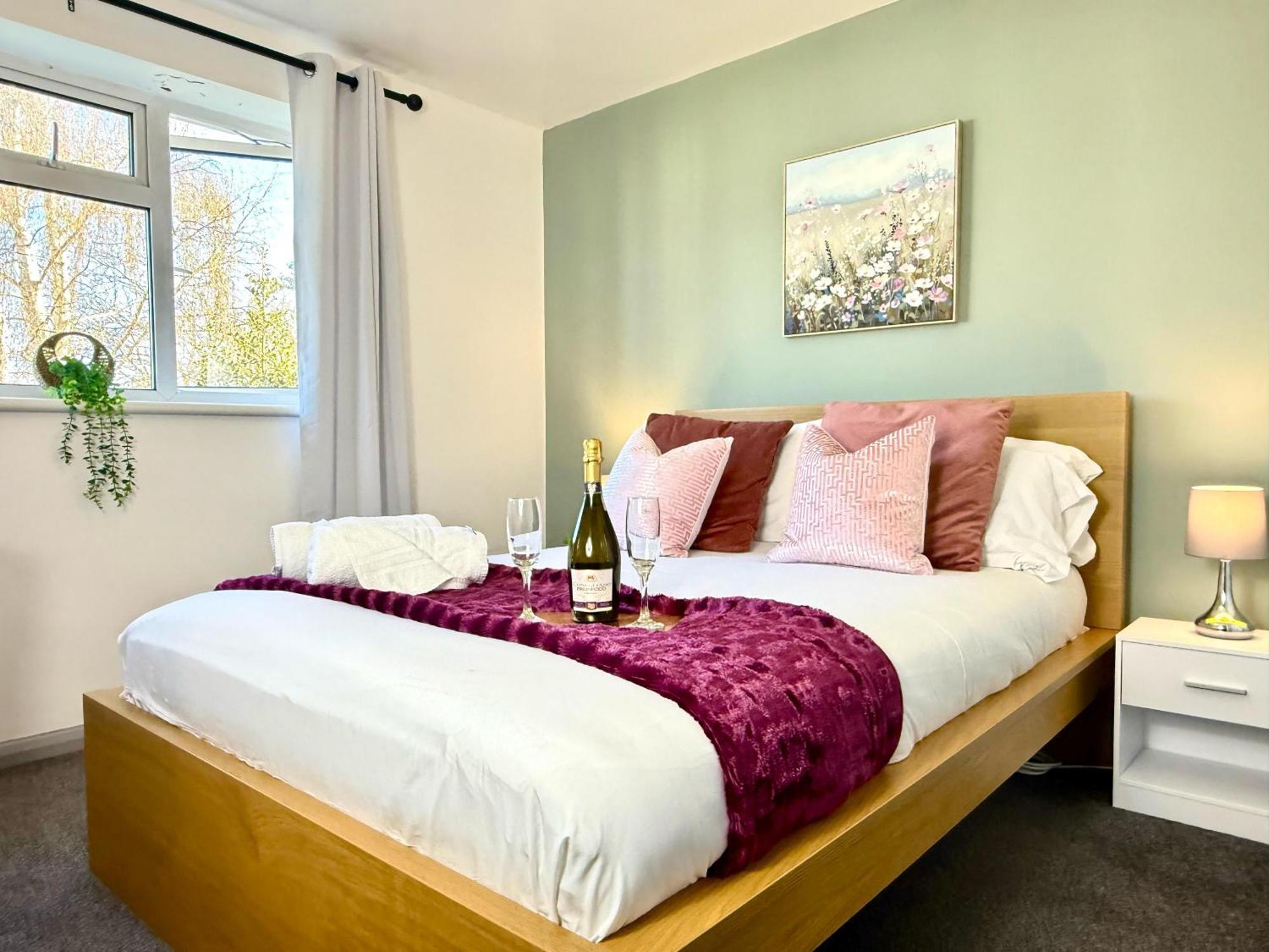 Stylish 3-Bedroom House With Garden & Free Parking'S, Prime Location With Private Garden Kidlington Extérieur photo