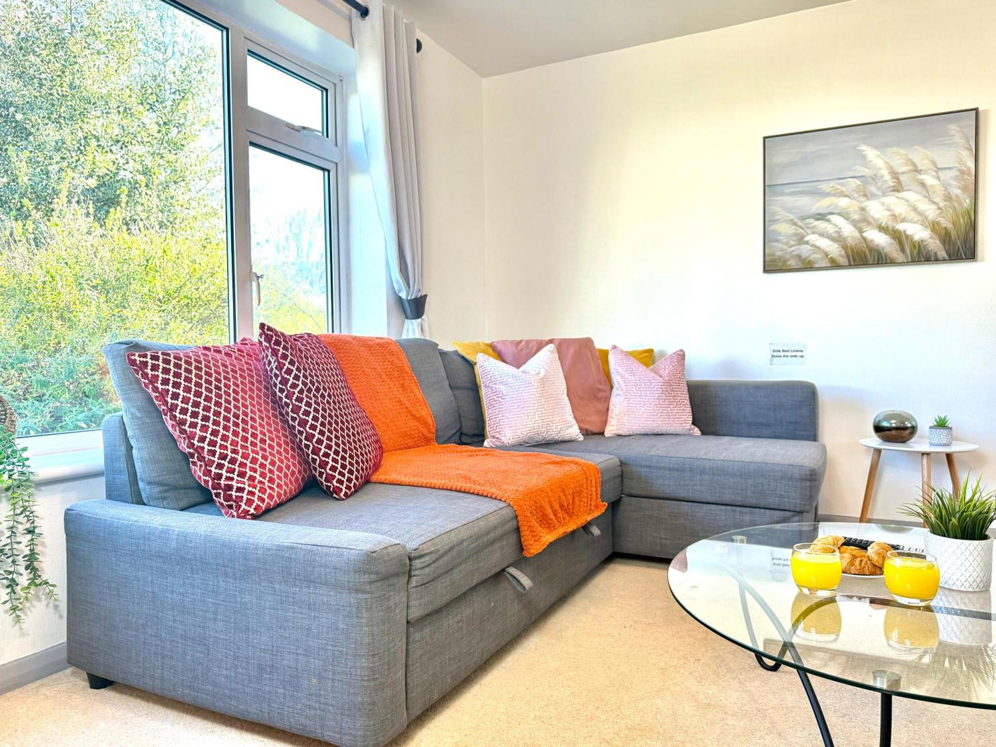 Stylish 3-Bedroom House With Garden & Free Parking'S, Prime Location With Private Garden Kidlington Extérieur photo